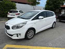 Bianco Usata 2015 Kia Carens Monovolume | 4900 €