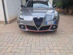 Usata 2016 Alfa Romeo Giulietta Due volumi | 7500 € (Buon prezzo)