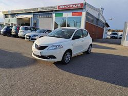 Bianco Usata 2016 Lancia Ypsilon Gold Due volumi | 6500 € (Ottimo prezzo)
