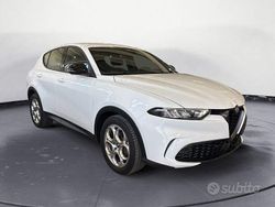 Bianco Usata 2023 Alfa Romeo Tonale Sprint SUV | 27.900 € (Buon prezzo)