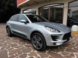 Grigio Usata 2014 Porsche Macan SUV | 29.800 € (Molto cara)