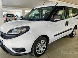 Bianco Usata 2019 Fiat Doblò Monovolume | 16.900 € (Molto cara)