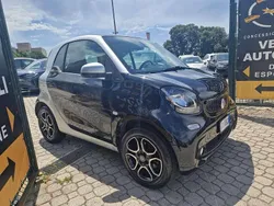 Nero Usata 2018 Smart ForTwo Coupé Passion Due volumi | 12.300 € (Ottimo prezzo)