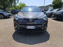 Grigio Usata 2018 Toyota C-HR Lounge SUV | 18.300 € (Buon prezzo)