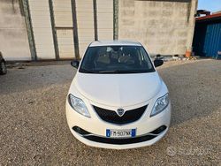Bianco Usata 2018 Lancia Ypsilon Silver Due volumi | 8999 € (Buon prezzo)