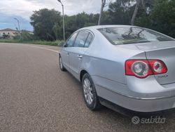 Grigio Usata 2008 VW Passat Tre volumi | 2300 € (Ottimo prezzo)