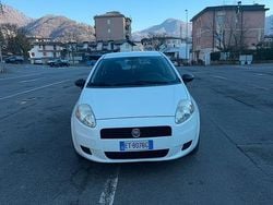 Usata 2013 Fiat Grande Punto S Due volumi | 4399 € (Buon prezzo)