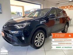 Usata 2017 Toyota RAV4 Lounge SUV | 18.500 €