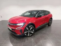 Rosso Usata 2023 Renault Mégane Equilibre Due volumi | 23.554 € (Buon prezzo)