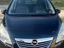 Nero Usata 2011 Opel Meriva Cosmo Monovolume | 5000 € (Buon prezzo)