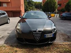 Grigio Usata 2011 Alfa Romeo Giulietta Due volumi | 3300 € (Ottimo prezzo)