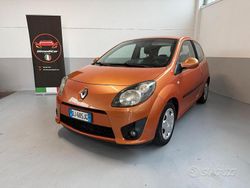 Arancione Usata 2007 Renault Twingo Dynamique Due volumi | 2500 € (Molto cara)