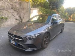 Grigio Usata 2018 Mercedes A180 Premium Tre volumi | 23.000 € (Buon prezzo)
