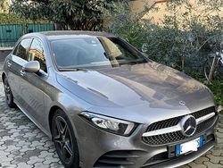 Grigio Usata 2020 Mercedes A200 Premium Tre volumi | 24.990 € (Cara)