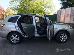 Usata 2009 Hyundai Santa Fe SUV | 5900 € (Buon prezzo)