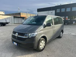 Grigio scuro Usata 2022 VW Caravelle Trendline Monovolume | 29.500 € (Cara)