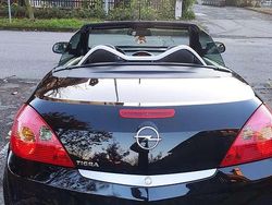 Nero Usata 2005 Opel Tigra Sport Cabrio | 4400 €