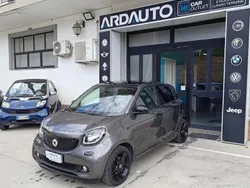 Grigio Usata 2017 Smart ForFour Prime Due volumi | 13.900 € (Buon prezzo)
