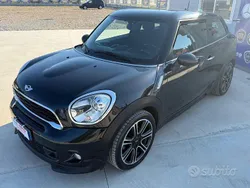 Nero(met.) Usata 2014 Mini Cooper Paceman SUV | 7500 €