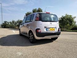 Argento Usata 2012 Citroën C3 Picasso Seduction Monovolume | 5200 € (Buon prezzo)