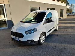 Bianco Usata 2019 Ford Tourneo Courier Monovolume | 9400 € (Ottimo prezzo)