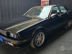 Nero Usata 1994 Maserati 430 Tre volumi | 17.900 €
