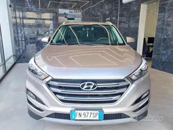 Grigio scuro Usata 2018 Hyundai Tucson XPrime SUV | 12.999 € (Ottimo prezzo)