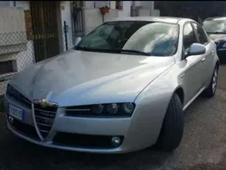 Grigio Usata 2005 Alfa Romeo 159 Progression Tre volumi | 1500 € (Ottimo prezzo)