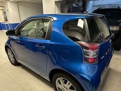 Usata 2011 Toyota iQ Lounge Due volumi | 5200 € (Super prezzo)