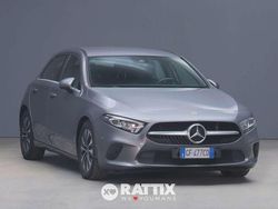 Grigio Usata 2021 Mercedes A180 Business Tre volumi | 24.388 € (Buon prezzo)