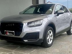 Grigio Usata 2019 Audi Q2 Comfort SUV | 20.400 € (Buon prezzo)