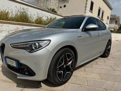 Argento Usata 2020 Alfa Romeo Stelvio Veloce SUV | 32.000 € (Buon prezzo)