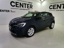 Verde Usata 2022 Renault Captur Zen SUV | 14.900 € (Buon prezzo)