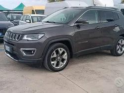 Grigio Usata 2020 Jeep Compass Limited SUV | 18.900 € (Buon prezzo)