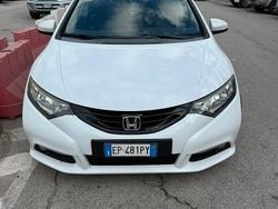 Bianco Usata 2013 Honda Civic Tre volumi | 8500 € (Buon prezzo)