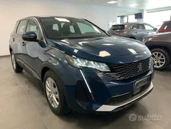 Blu Usata 2021 Peugeot 5008 Allure Monovolume | 23.800 € (Buon prezzo)