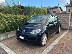 Nero Usata 2020 VW up! Move Due volumi | 8999 € (Buon prezzo)