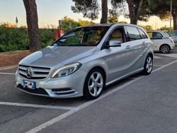Grigio Usata 2012 Mercedes B180 Monovolume | 8900 €
