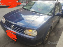 Blu Usata 2003 VW Golf IV Tre volumi | 800 € (Super prezzo)