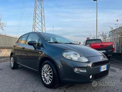 Grigio Usata 2016 Fiat Punto Tre volumi | 4850 € (Ottimo prezzo)