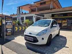 Bianco Usata 2013 Ford Ka Due volumi | 5400 € (Buon prezzo)