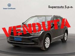 Nero Usata 2023 VW Tiguan Life SUV | 32.900 € (Buon prezzo)