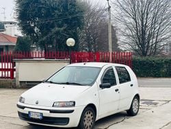 Bianco Usata 2003 Fiat Punto Emotion Tre volumi | 1900 € (Buon prezzo)