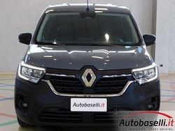 Grigio scuro Usata 2024 Renault Kangoo Monovolume | 16.311 € (Buon prezzo)