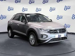Nero Usata 2023 VW T-Roc Life SUV | 19.190 € (Super prezzo)
