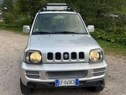 Grigio Usata 2010 Suzuki Jimny SUV | 11.800 € (Ottimo prezzo)