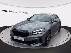 Grigio Usata 2023 BMW 118 M Sport Due volumi | 28.500 € (Buon prezzo)