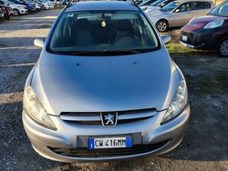 Grigio Usata 2005 Peugeot 307 Station wagon | 2550 € (Buon prezzo)