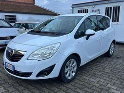Bianco Usata 2012 Opel Meriva Cosmo Monovolume | 6500 € (Buon prezzo)