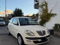 Usata 2005 Lancia Ypsilon Due volumi | 2699 € (Buon prezzo)